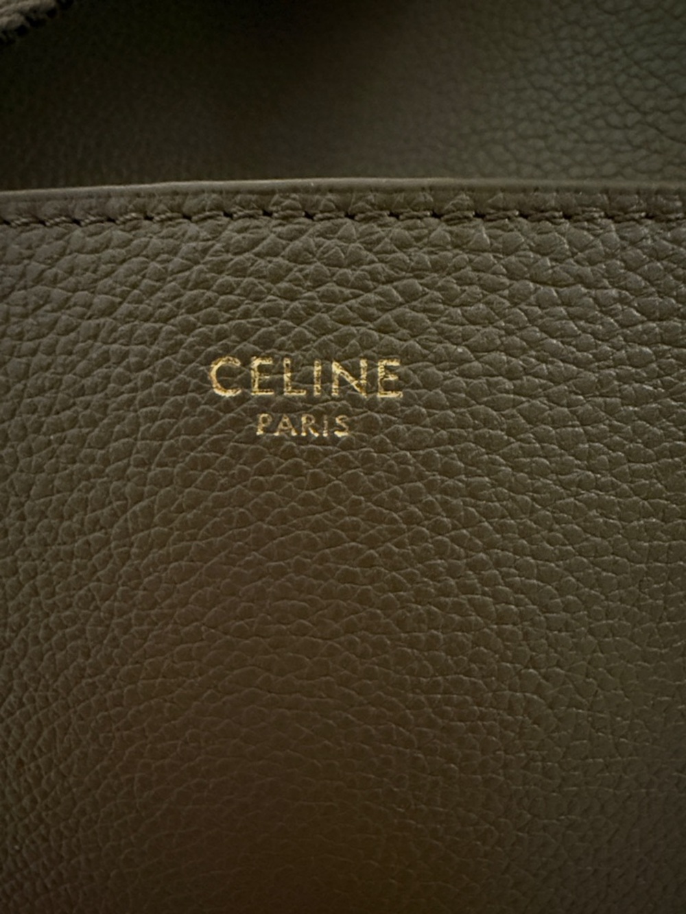 Authentic Celine Seau Taupe/Brown Pebbled Leather Tote w/Wide Strap suede int. - Picture 3 of 17